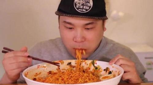 日本大胃王吃饭视频,食量惊人引网友热议